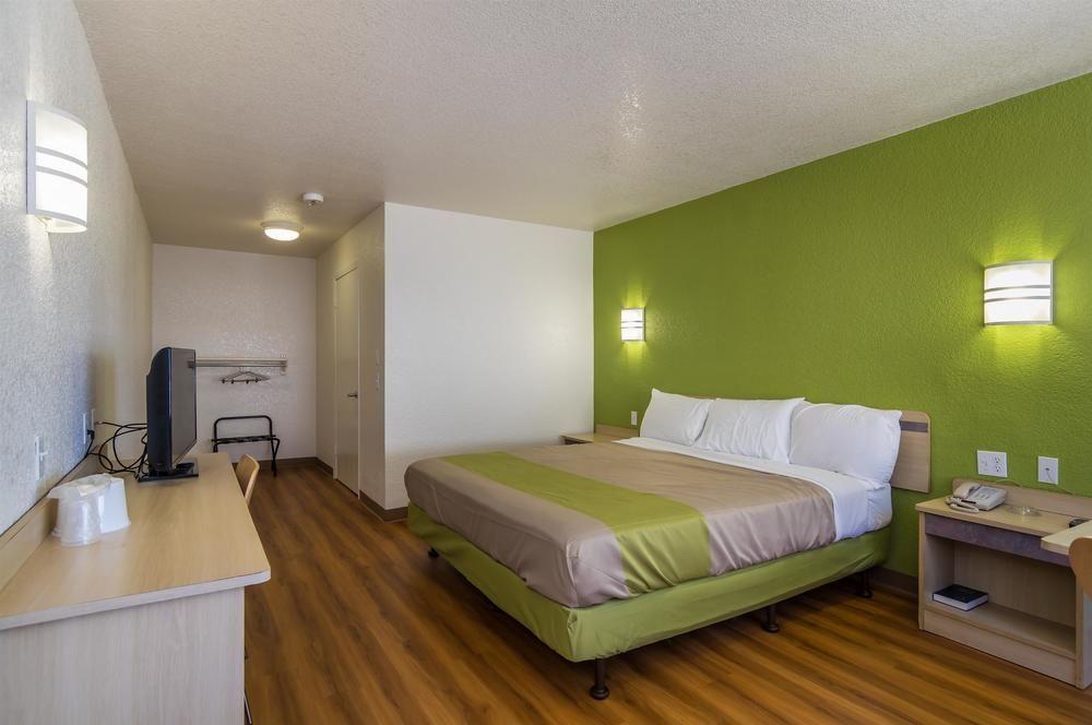 Motel 6-Canoga Park, Ca Лос Анджелис Екстериор снимка